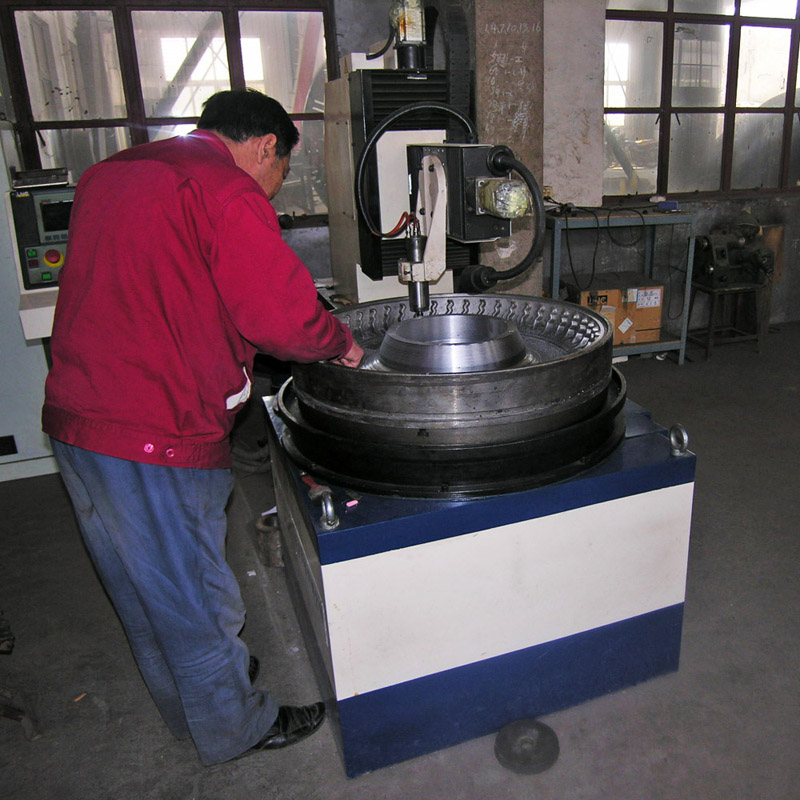 Qingdao YDL molde co., Ltd. es uno de los principales fabricantes de moldes de neumáticos de China