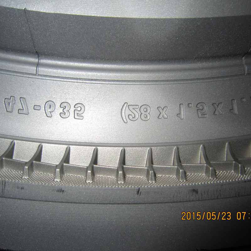 Ciclo de 28x1.5x1.75 neumático molde